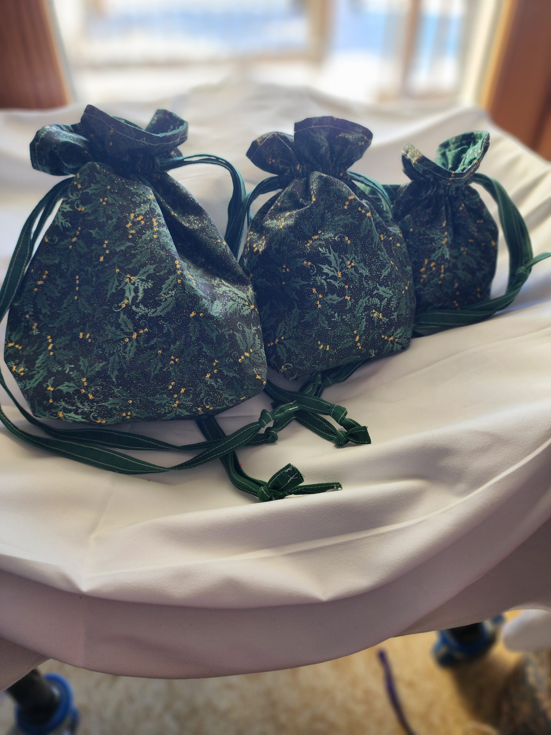 Reusable Gift Bags 1=Med